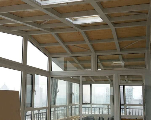 呼和浩特市工商宿舍楼顶德高瓦阳光房