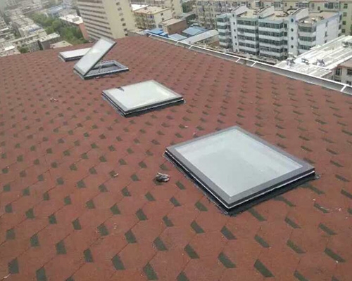 呼和浩特市工商宿舍楼顶德高瓦阳光房